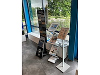 Diverse displays - afbeelding 5 van  6