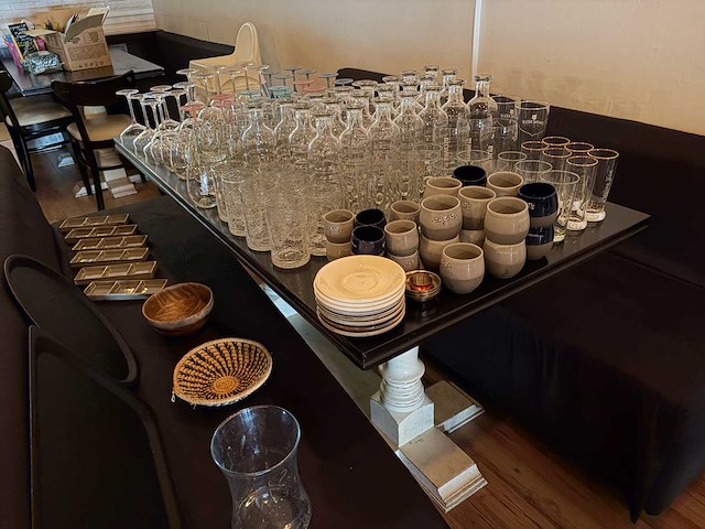 Diverse diverse diverse servies, glaswerk en bestek diverse (310x) - afbeelding 7 van  28