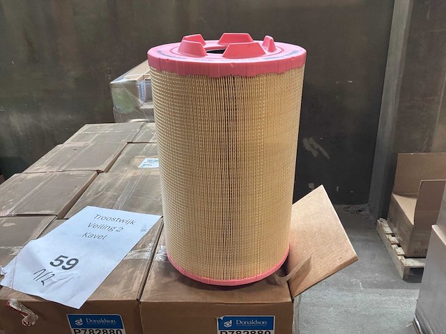Diverse donaldson filters - afbeelding 1 van  6