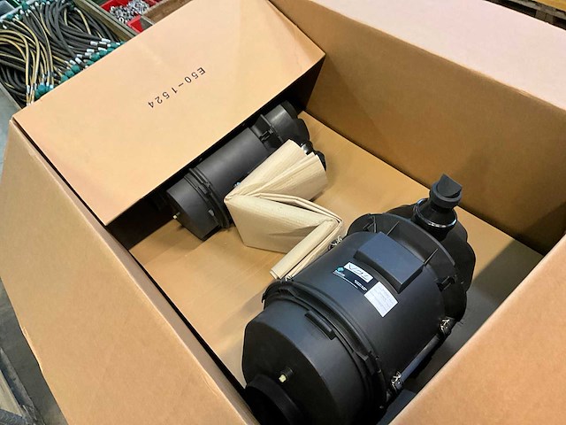 Diverse donaldson luchtfilterhuizen - afbeelding 4 van  6