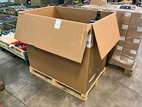 Diverse donaldson luchtfilterhuizen - afbeelding 6 van  6