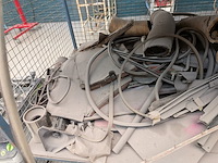 Diverse eend onderdelen in magazijnwagen - afbeelding 11 van  25