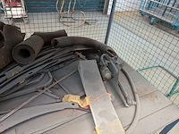 Diverse eend onderdelen in magazijnwagen - afbeelding 14 van  25