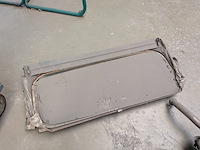 Diverse eend onderdelen in magazijnwagen - afbeelding 16 van  25