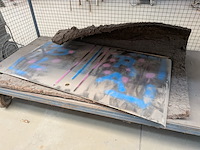 Diverse eend onderdelen in magazijnwagen - afbeelding 18 van  25