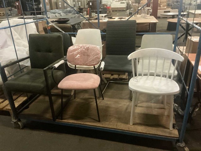 Diverse eetkamerstoel (7x) - afbeelding 1 van  5