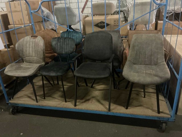 Diverse eetkamerstoel (8x) - afbeelding 1 van  4