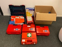 Diverse ehbo benodigdheden - afbeelding 1 van  5