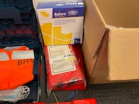 Diverse ehbo benodigdheden - afbeelding 4 van  5