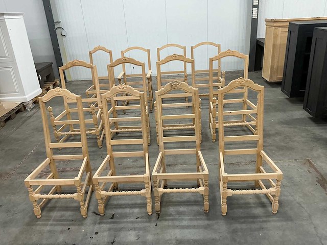 Diverse eiken stoelen incompleet (12x) - afbeelding 1 van  6