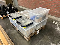 Diverse elektra installatie materialen - afbeelding 1 van  9