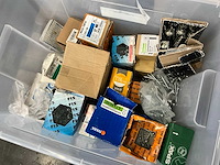 Diverse elektra installatie materialen - afbeelding 6 van  9