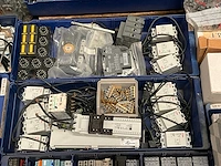Diverse elektra installatie materialen - afbeelding 2 van  5