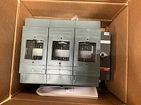 Diverse elektra installatie materialen - afbeelding 4 van  7