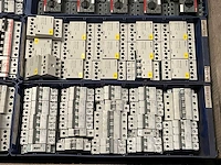 Diverse elektra installatie materialen - afbeelding 3 van  6