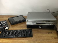 Diverse elektrische apparaten - electronics - afbeelding 1 van  5