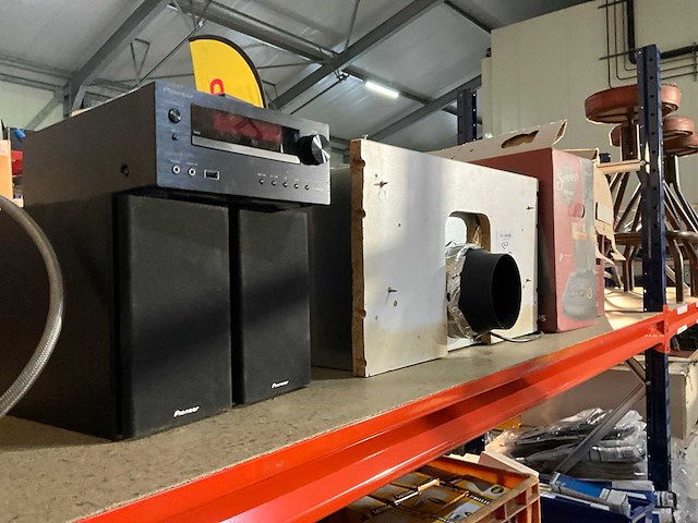 Diverse elektrische apparaten - afbeelding 1 van  5