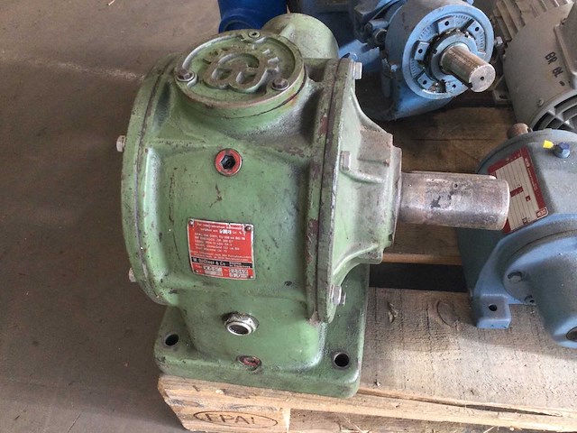 Diverse elektromotoren (9x) - afbeelding 2 van  7