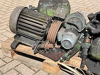 Diverse elektromotoren en onderdlen - afbeelding 8 van  9