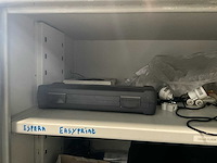 Diverse elektronica-voorraden - afbeelding 4 van  8