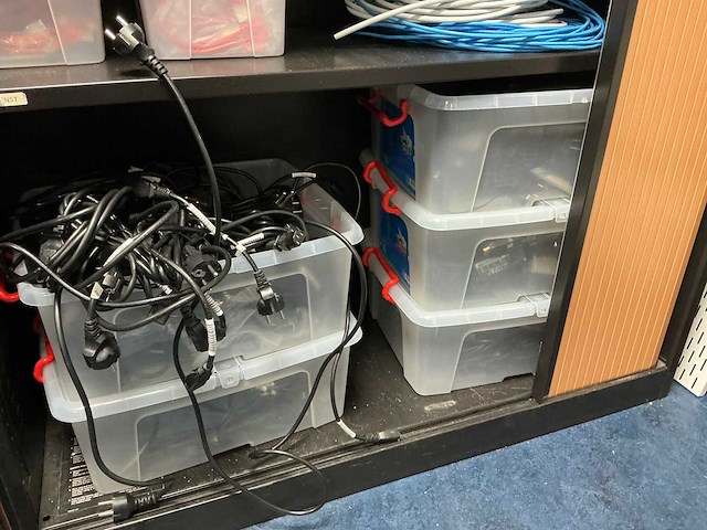 Diverse elektronica - afbeelding 10 van  23