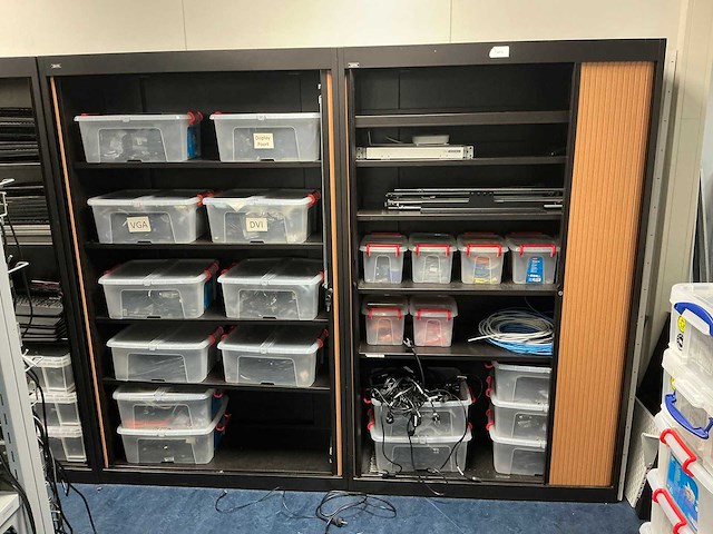 Diverse elektronica - afbeelding 1 van  23