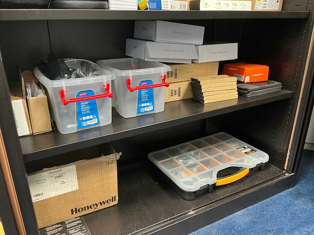 Diverse elektronica - afbeelding 19 van  23