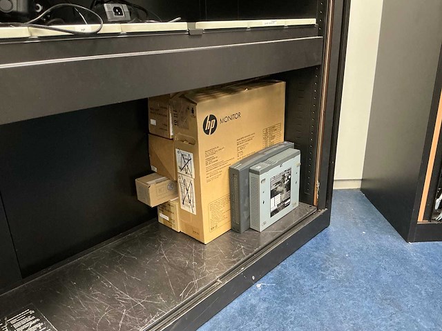 Diverse elektronica - afbeelding 23 van  23