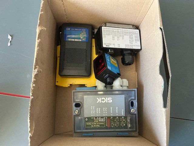 Diverse elektronica - afbeelding 2 van  2