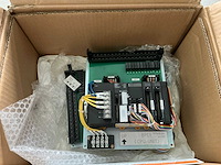 Diverse elektrotechnische onderdelen - afbeelding 13 van  19