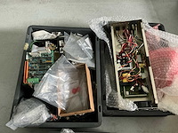 Diverse elektrotechnische onderdelen - afbeelding 19 van  19