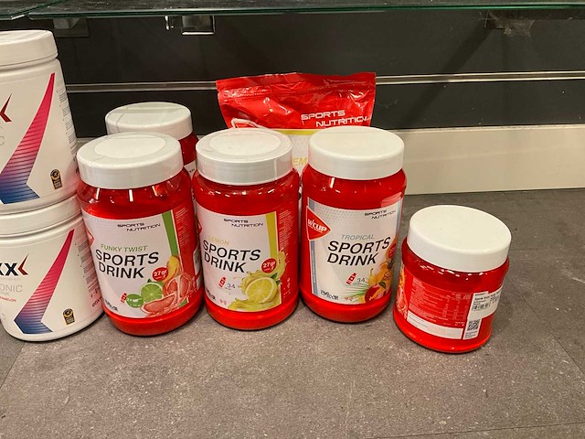 Diverse etixx/wcup sportdranken/poeders - afbeelding 4 van  4