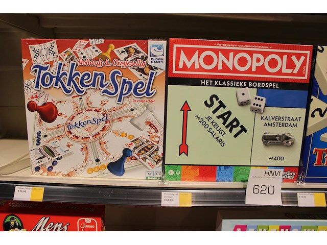 Diverse familiespellen, tokkenspel, monopoly, triominos en sequence, 4 stuks. - afbeelding 2 van  3