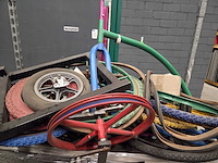 Diverse fiets onderdelen - afbeelding 1 van  3