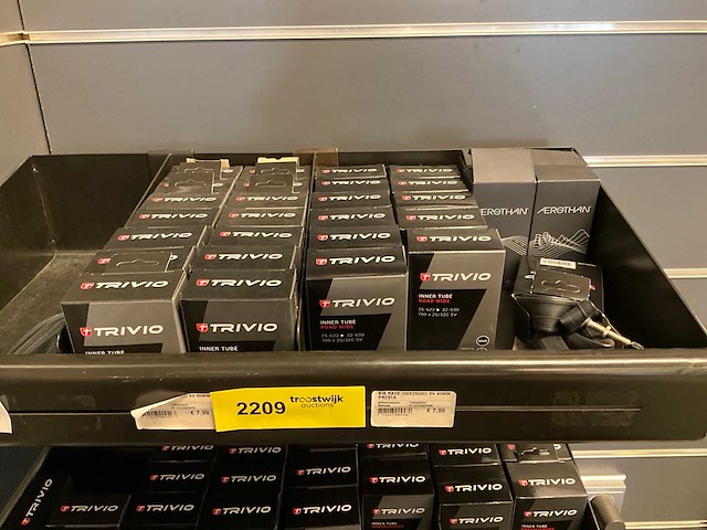 Diverse fietsbinnenbanden (91x) - afbeelding 1 van  4