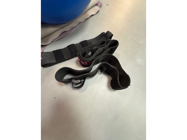 Diverse fitness materialen - afbeelding 3 van  4