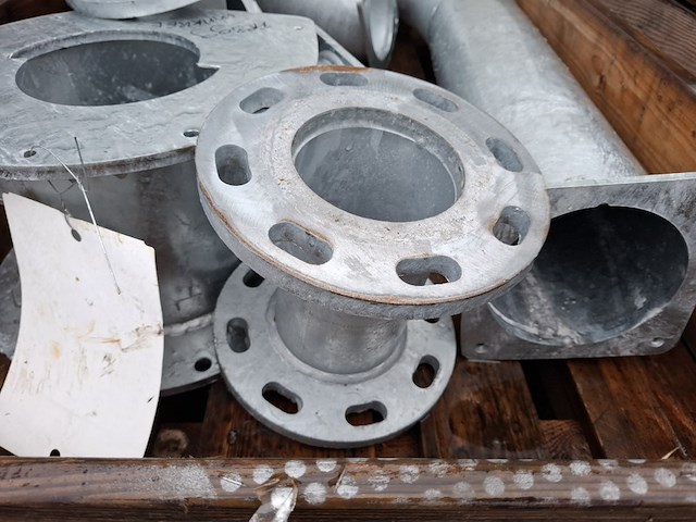 Diverse flenzen - afbeelding 2 van  5