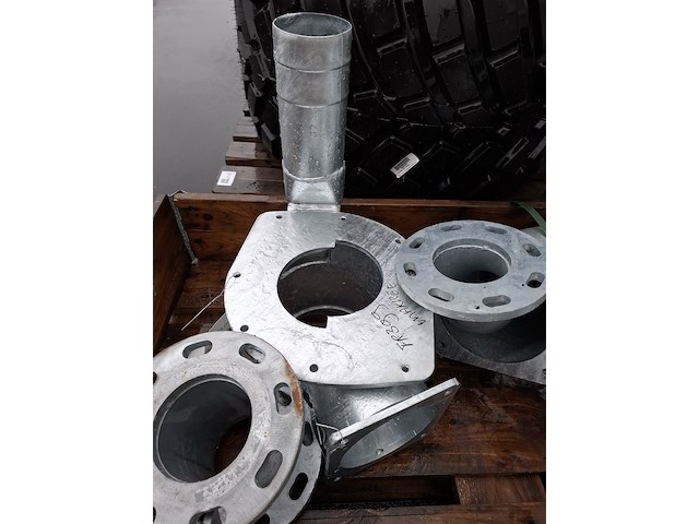 Diverse flenzen - afbeelding 4 van  5