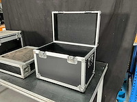 Diverse flightcase (8x) - afbeelding 2 van  16