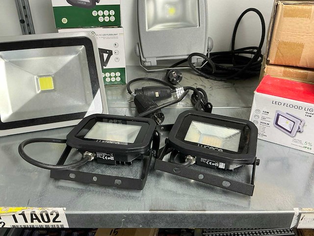Diverse flood lights (12x) - afbeelding 3 van  5