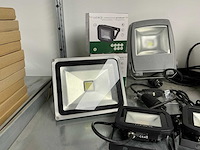 Diverse flood lights (12x) - afbeelding 5 van  5