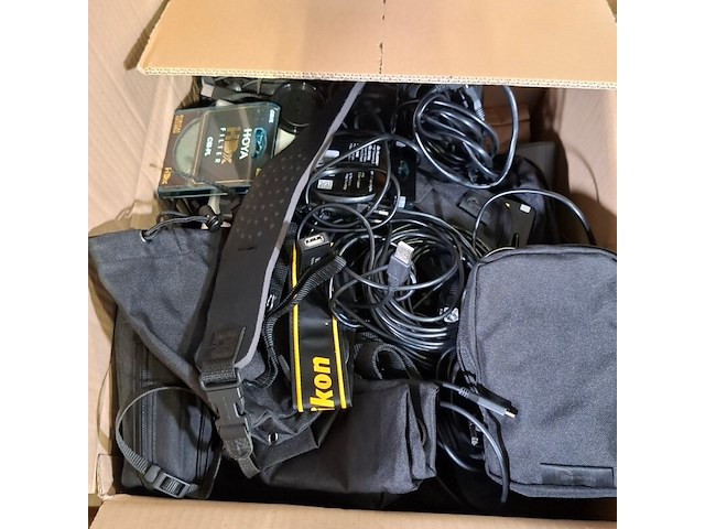 Diverse foto en video accessoires, o.a. nikon - afbeelding 7 van  10
