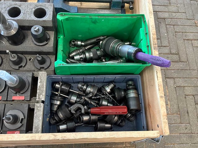 Diverse freesgereedschappen - afbeelding 4 van  6
