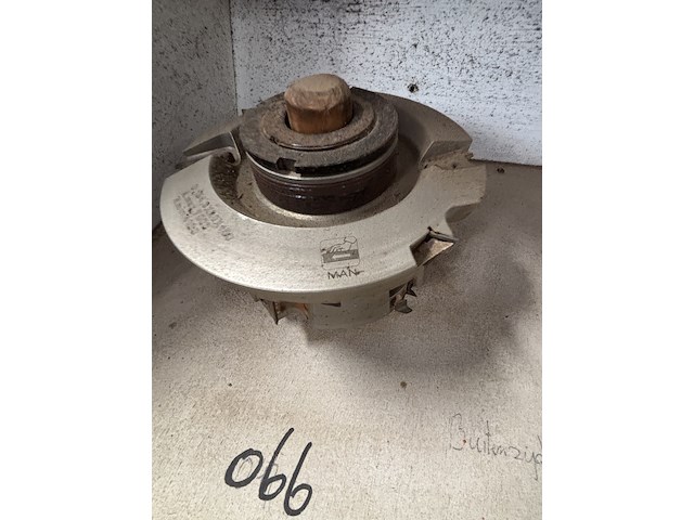 Diverse freeskoppen voor kozijnen maken rekord, , t.b.v. pennenbank en tafelfrees - afbeelding 4 van  27