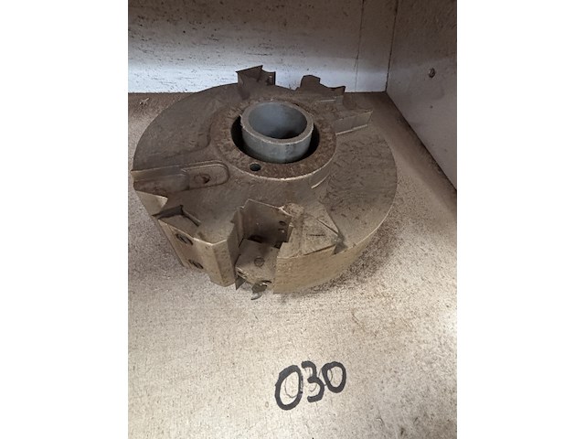 Diverse freeskoppen voor kozijnen maken rekord, , t.b.v. pennenbank en tafelfrees - afbeelding 6 van  27