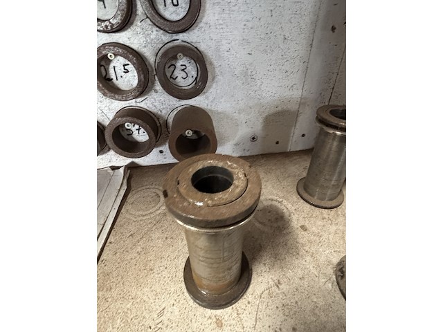 Diverse freeskoppen voor kozijnen maken rekord, , t.b.v. pennenbank en tafelfrees - afbeelding 8 van  27