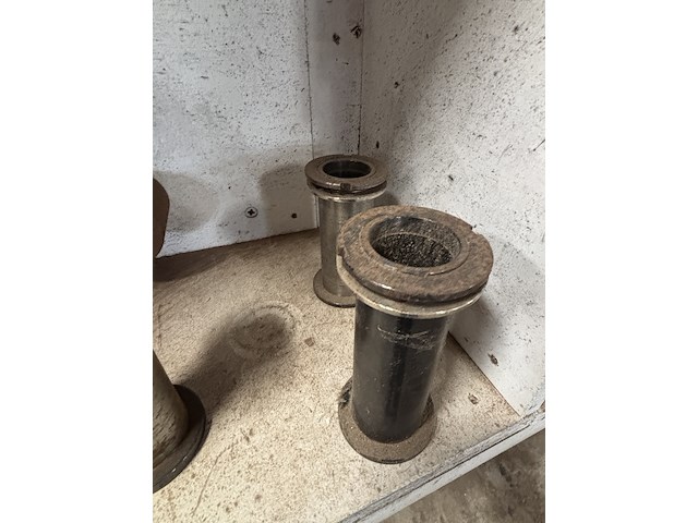 Diverse freeskoppen voor kozijnen maken rekord, , t.b.v. pennenbank en tafelfrees - afbeelding 9 van  27