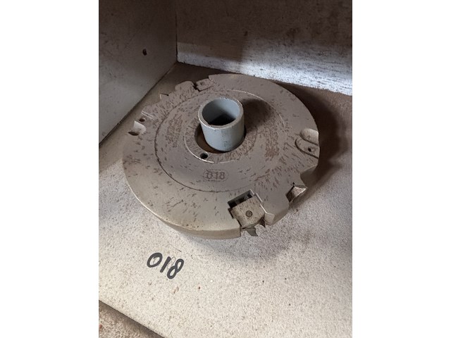 Diverse freeskoppen voor kozijnen maken rekord, , t.b.v. pennenbank en tafelfrees - afbeelding 16 van  27