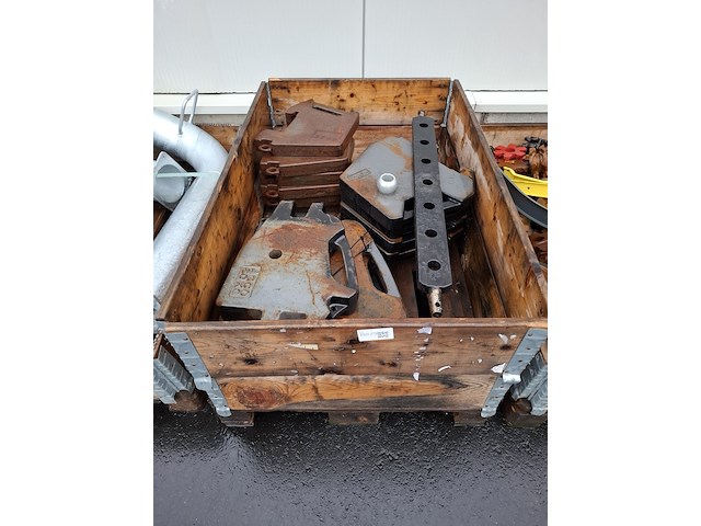 Diverse frontgewichten - afbeelding 1 van  8