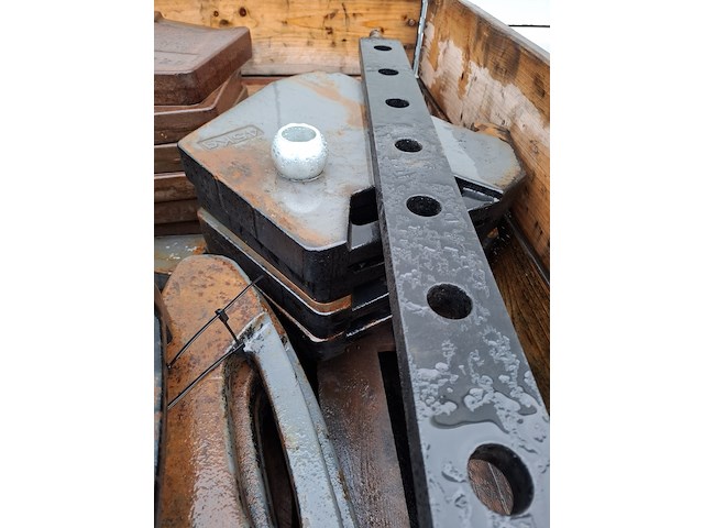 Diverse frontgewichten - afbeelding 3 van  8